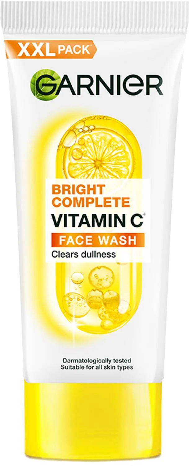 Loot: Garnier Bright Complete Vitamin C Cleanser — 45% Off at ₹274