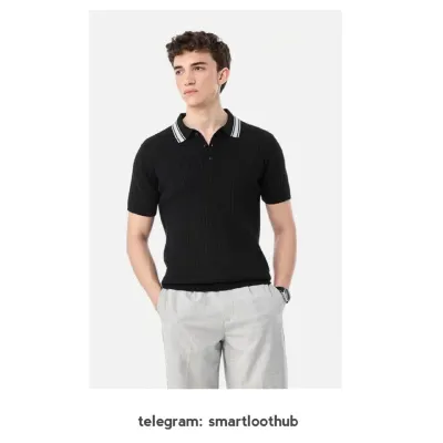 Snitch Solid Men Polo Neck Black T-Shirt at ₹649