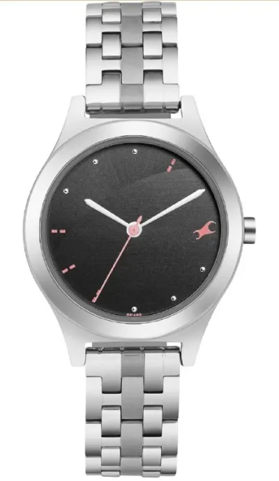 Fastrack Analog Black Dial Women's Casual Watch at ₹898