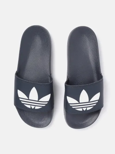 Adidas Originals Sliders at ₹1,085