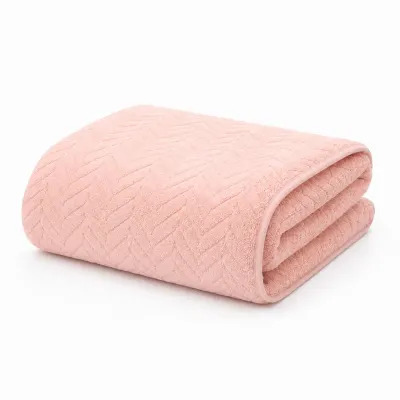 Loot : Bath Towel at ₹169