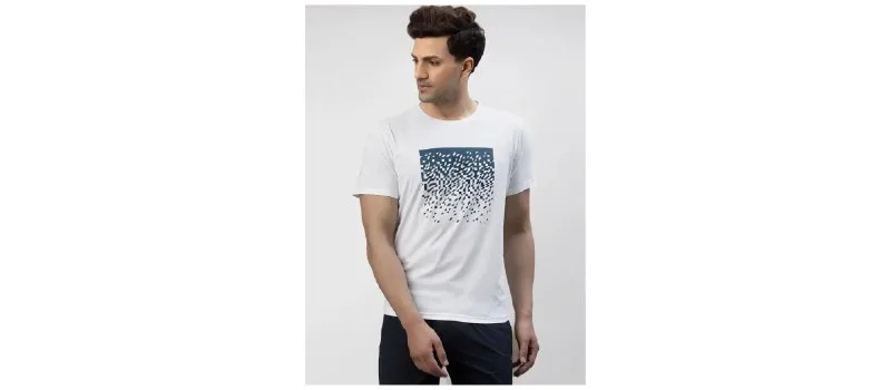 Red Tape Men Round Neck Activewear T-Shirt at ₹345