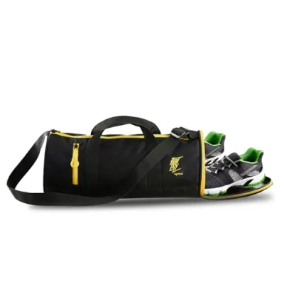 Lifelong 30 L Duffle Bag | Gym Bags for Men & Women | Adjustable Shoulder Bag | Duffle Gym Bag | Water Resistant | Sports & Travel Bag with  at ₹299