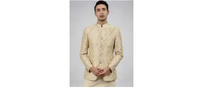 MANQ Men's Blazer at ₹999