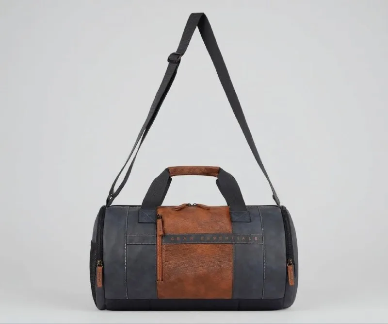 Gear Clubsport 3 9"/33L Faux Leather Large Water Resistant Duffle Bag/Travel Bag at ₹666
