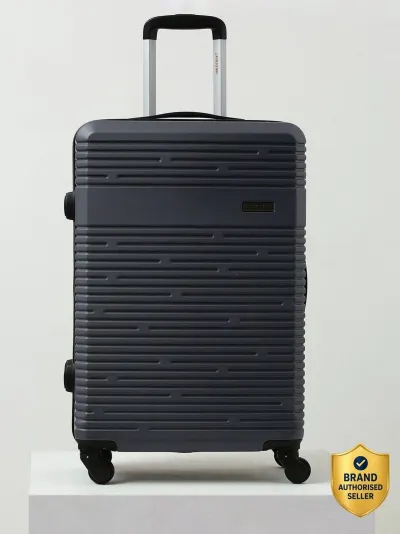 Wildcraft Large Trolley at ₹1,329
