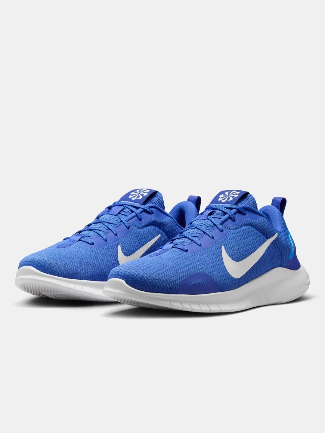 Nike Running Shoes at ₹2,021