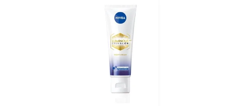 NIVEA Luminous Even Glow Night Cream & Moisturiser (40ml) at ₹207