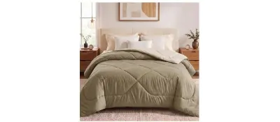 Reversible Double Bed Comforter at ₹779