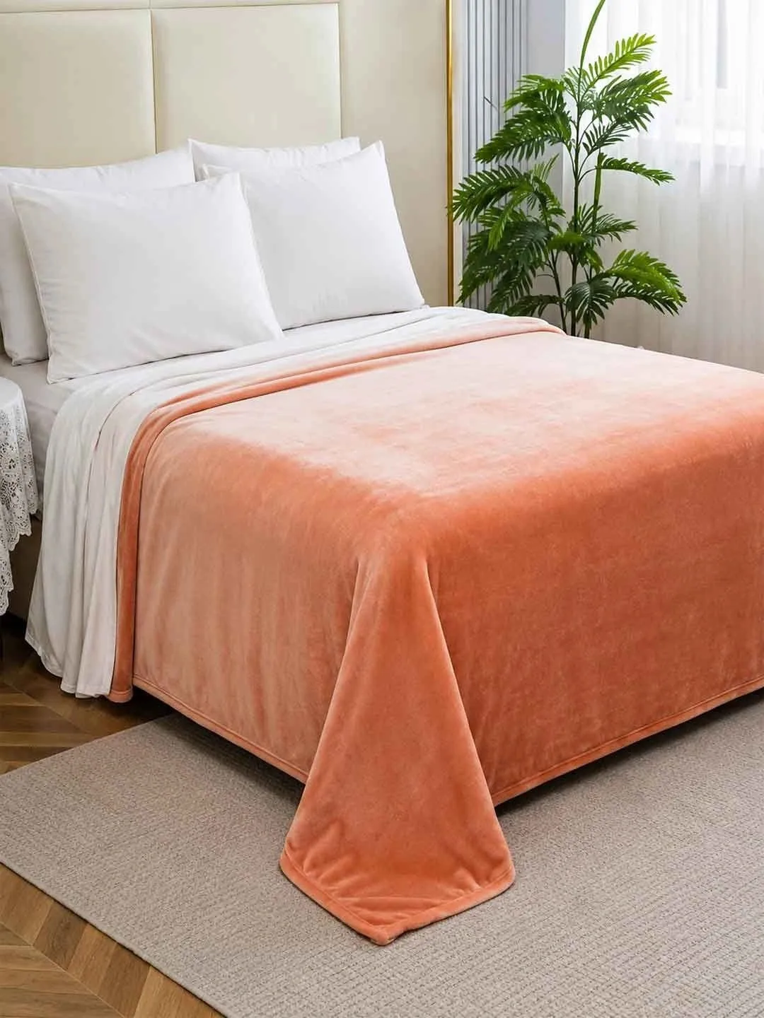 Signature blankets under 1999 at ₹1,767