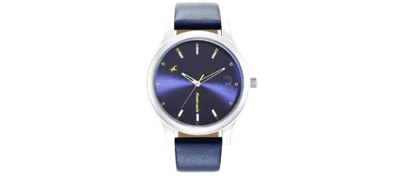 Fastrack Analog Men's Watch at ₹900