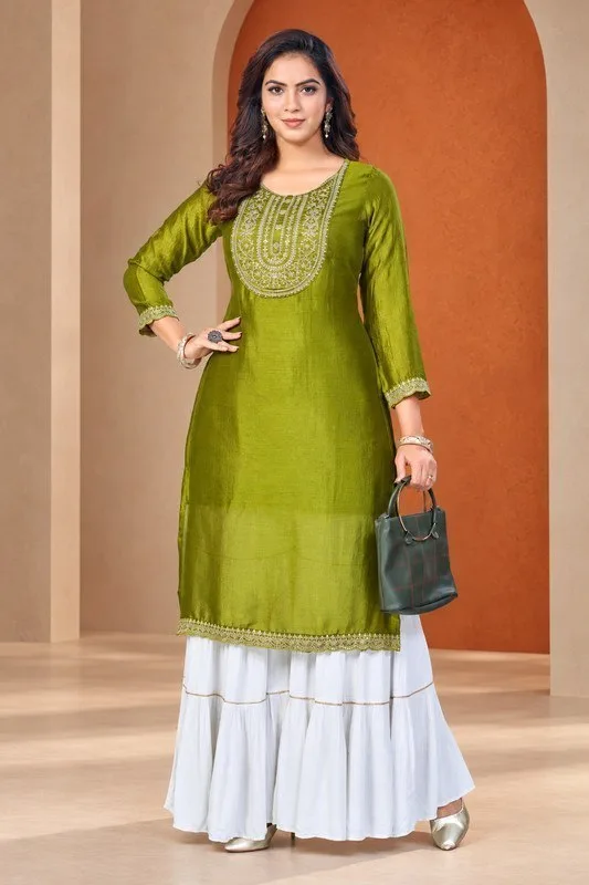 Embroidered A-Line Kurta at ₹447