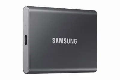 Samsung 1TB Portable SSD at ₹14,199