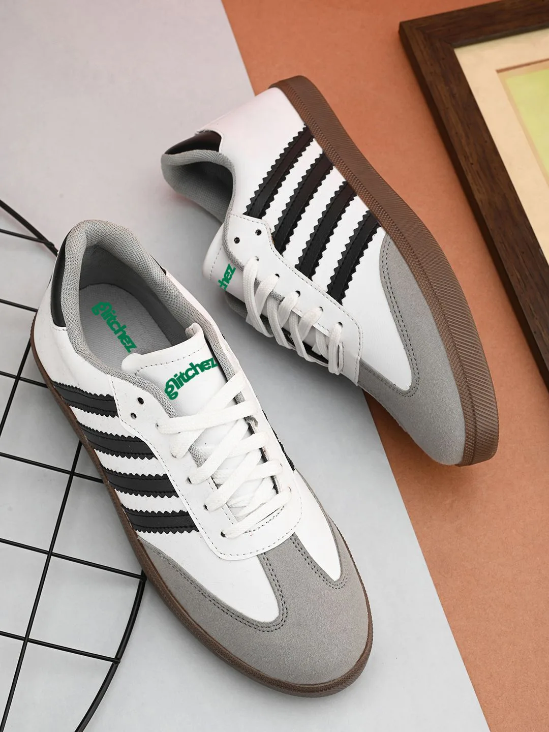 Sneakers at ₹580