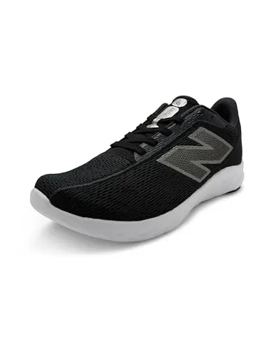 New Balance Women ARISIN Running Shoes at ₹1,485
