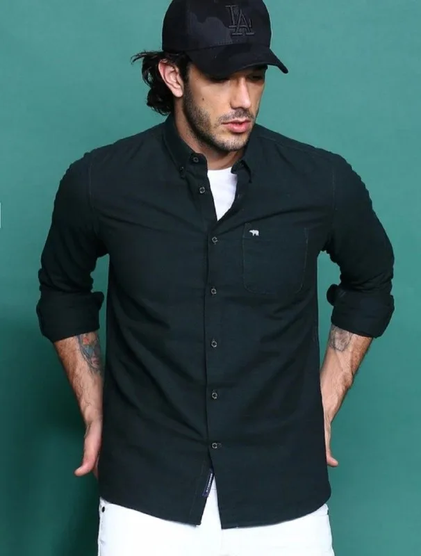 THE BEAR HOUSE Men Slim Fit Solid Button Down Collar Casual Shirt at ₹645