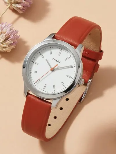 Timex Round 32mm White Dial Analog Women Watch at ₹748