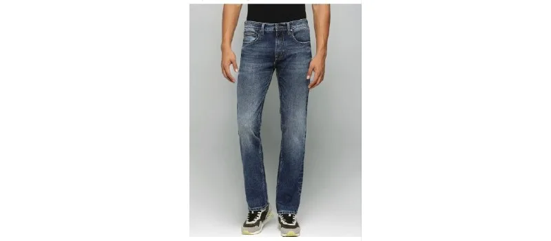 Pepe Jeans Men Regular Fit Jeans at ₹1,319