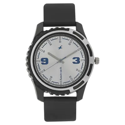 Fastrack Black Plastic Strap Watch for Guys at ₹642