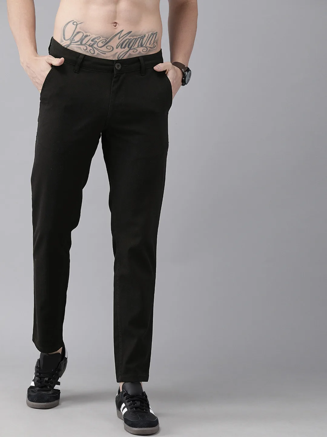 Trouser at ₹565