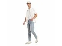 Levi's Men's Slim Fit Jeans at ₹899