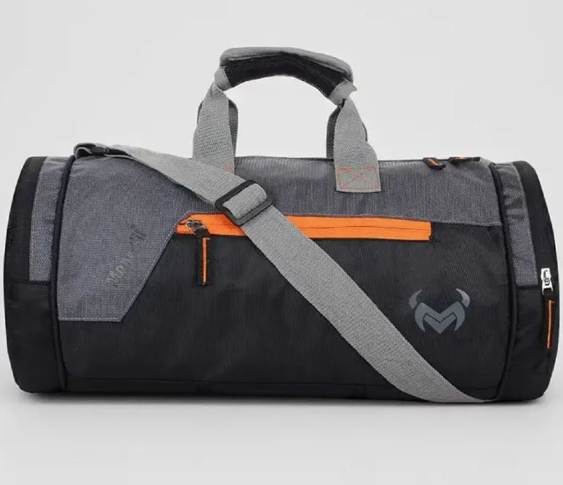 20 Inch Duffle Bag for Men at ₹261