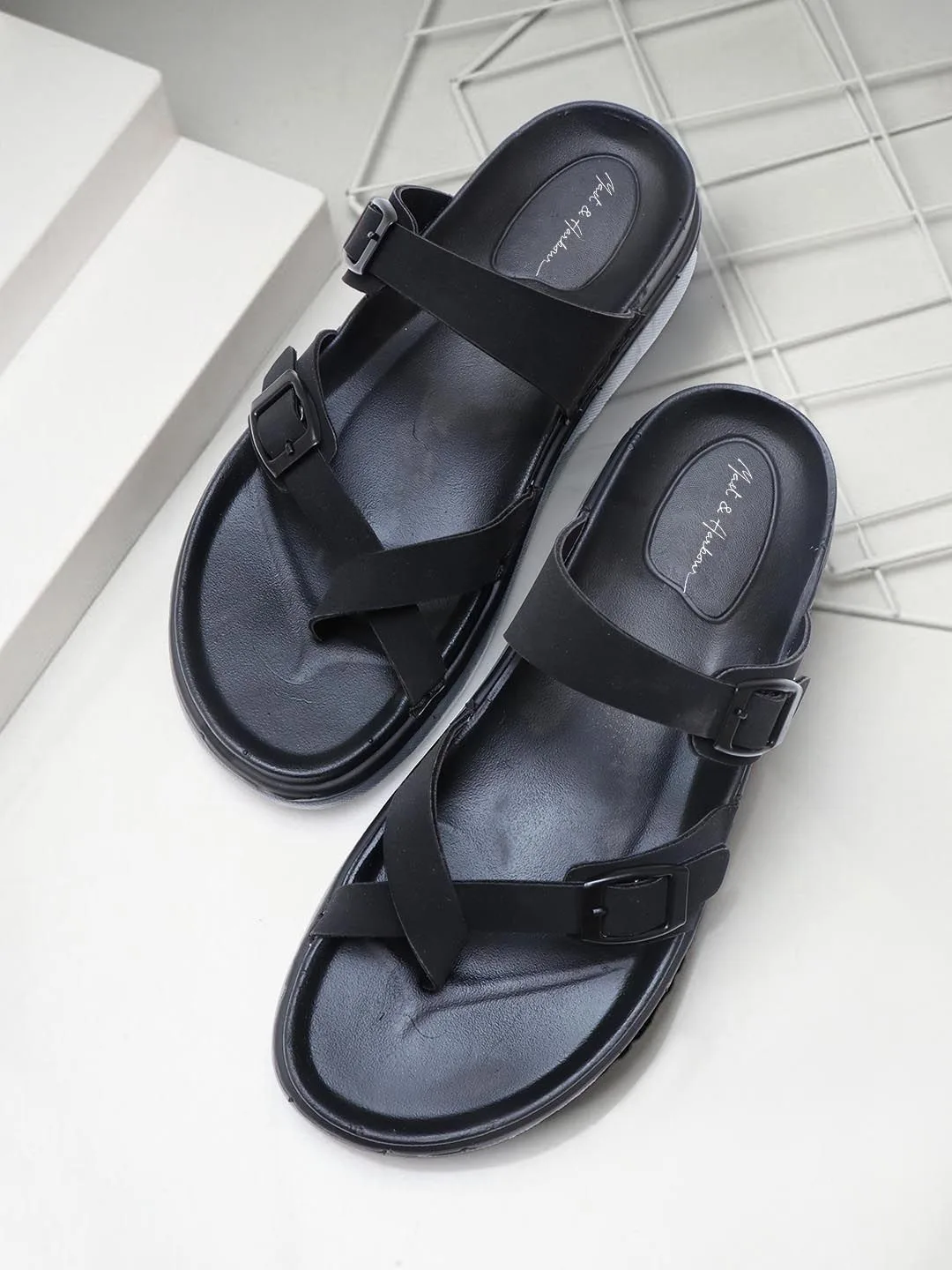 Sandals at ₹595
