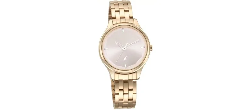 Fastrack Stunners Women Analog Watch at ₹1,197