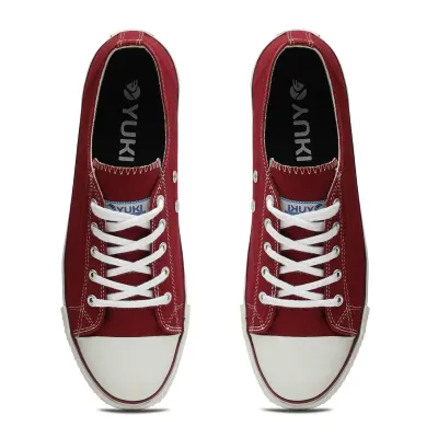 Sneakers at ₹639
