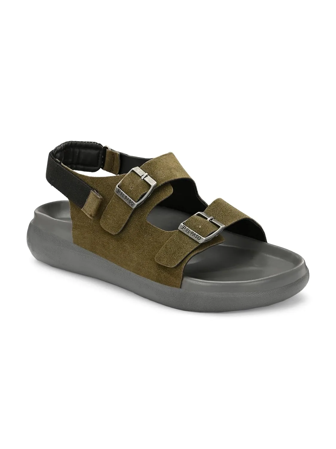Sandals at ₹648