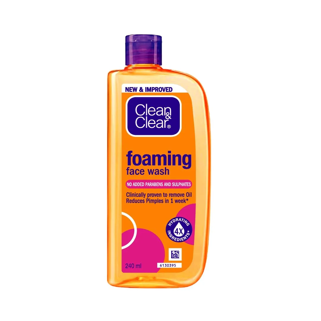 Clean & Clear Foaming Facewash 240ml at ₹190