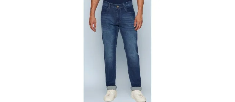 Peter England Men's Tapered Fit Mid Rise Classic Tape Stretchable Twill Jeans at ₹1,049