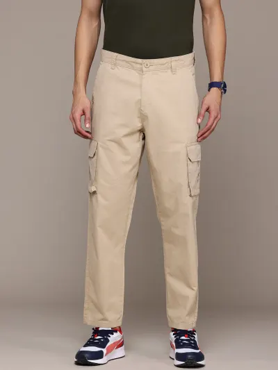 Cargos at ₹577